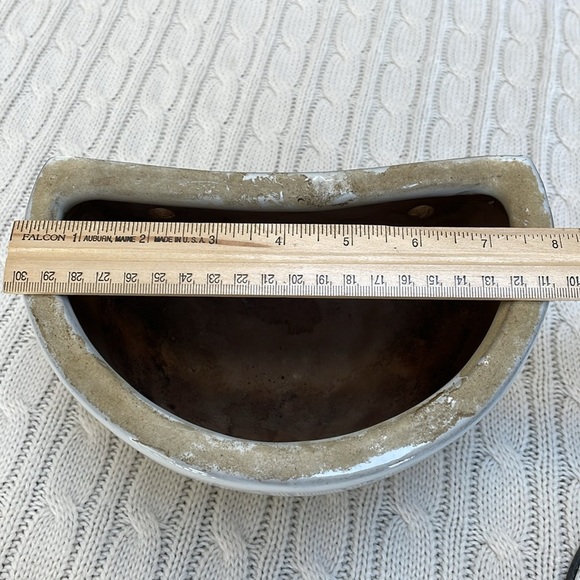 Glazed ceramic wall planter. Cute design. Boho. White see pics for dimensions - Picture 4 of 9